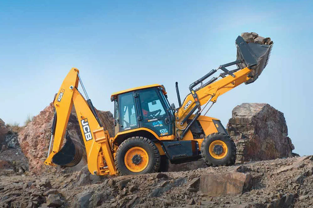 JCB excavators trenching for Kanpur projects